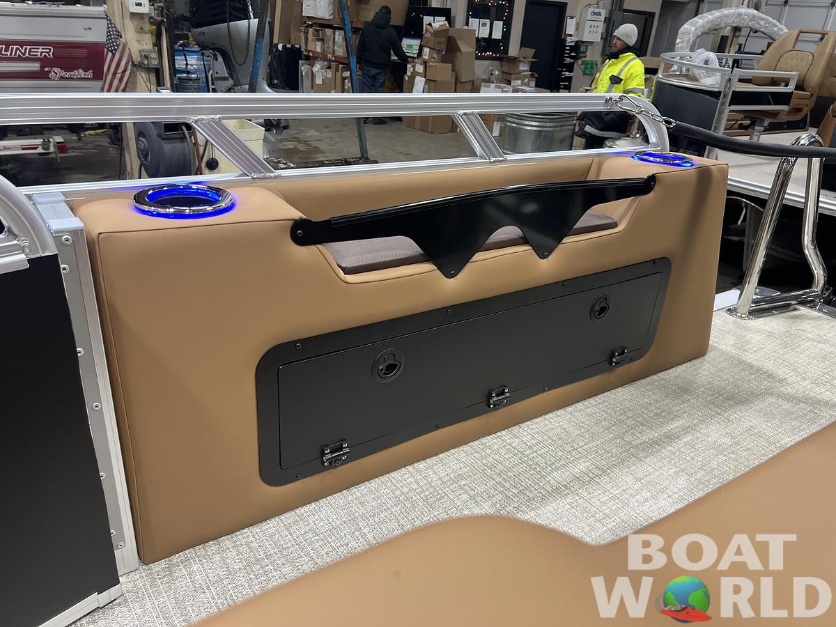 2026 Tahoe Pontoons LTZ 2385 Swingback (VRB) Windshield Tritoon