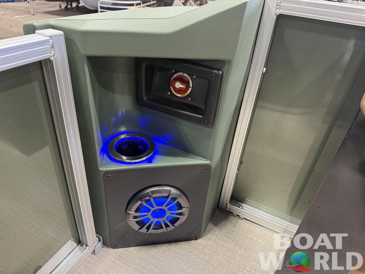 2026 Tahoe Pontoons GEOfish 2385 Rear Fish Tritoon 