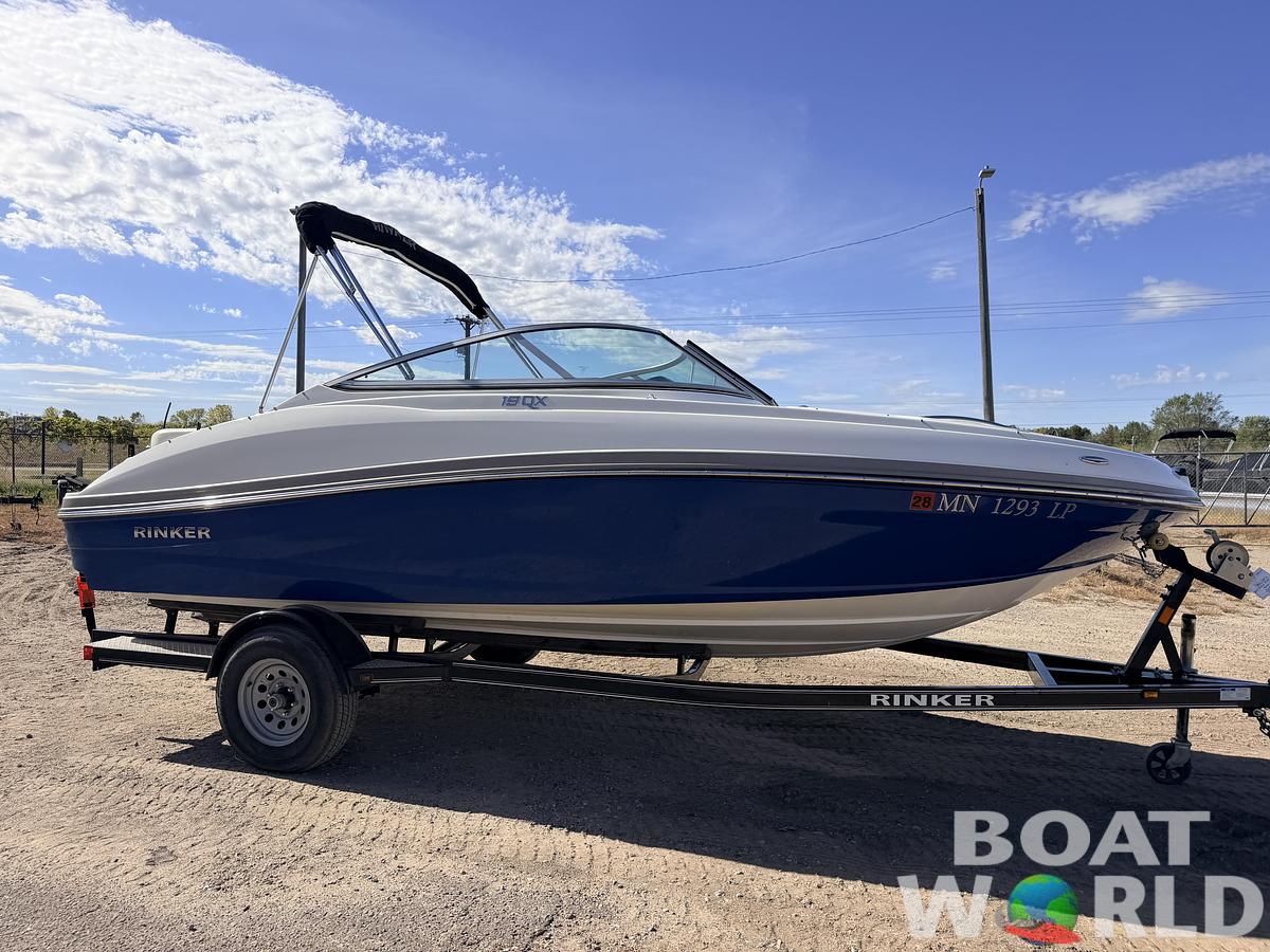 Used 2017 Rinker QX19 Bowrider & 250HP 4.5L V6 Mercruiser -$17,995