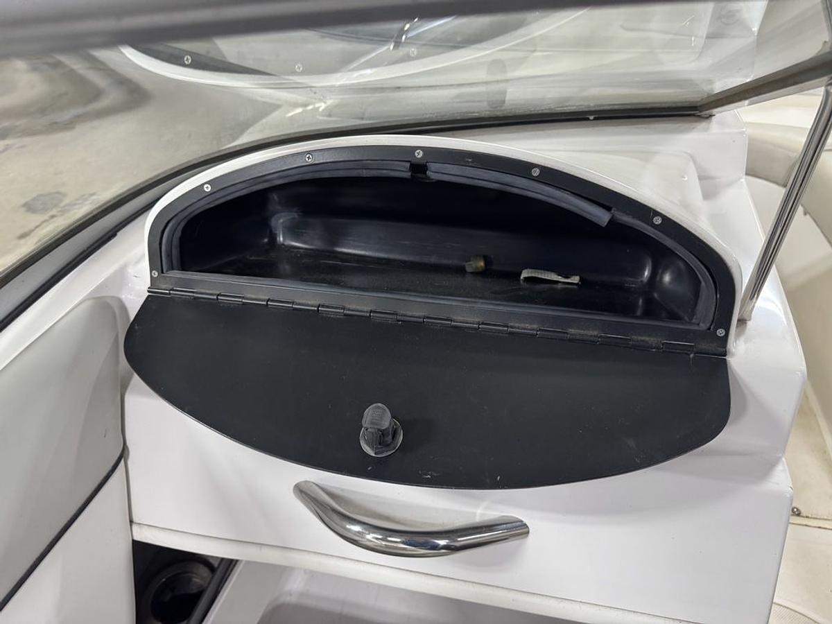 Used 2015 Starcraft Marine Runabout Limited IO 1918 RE I/O