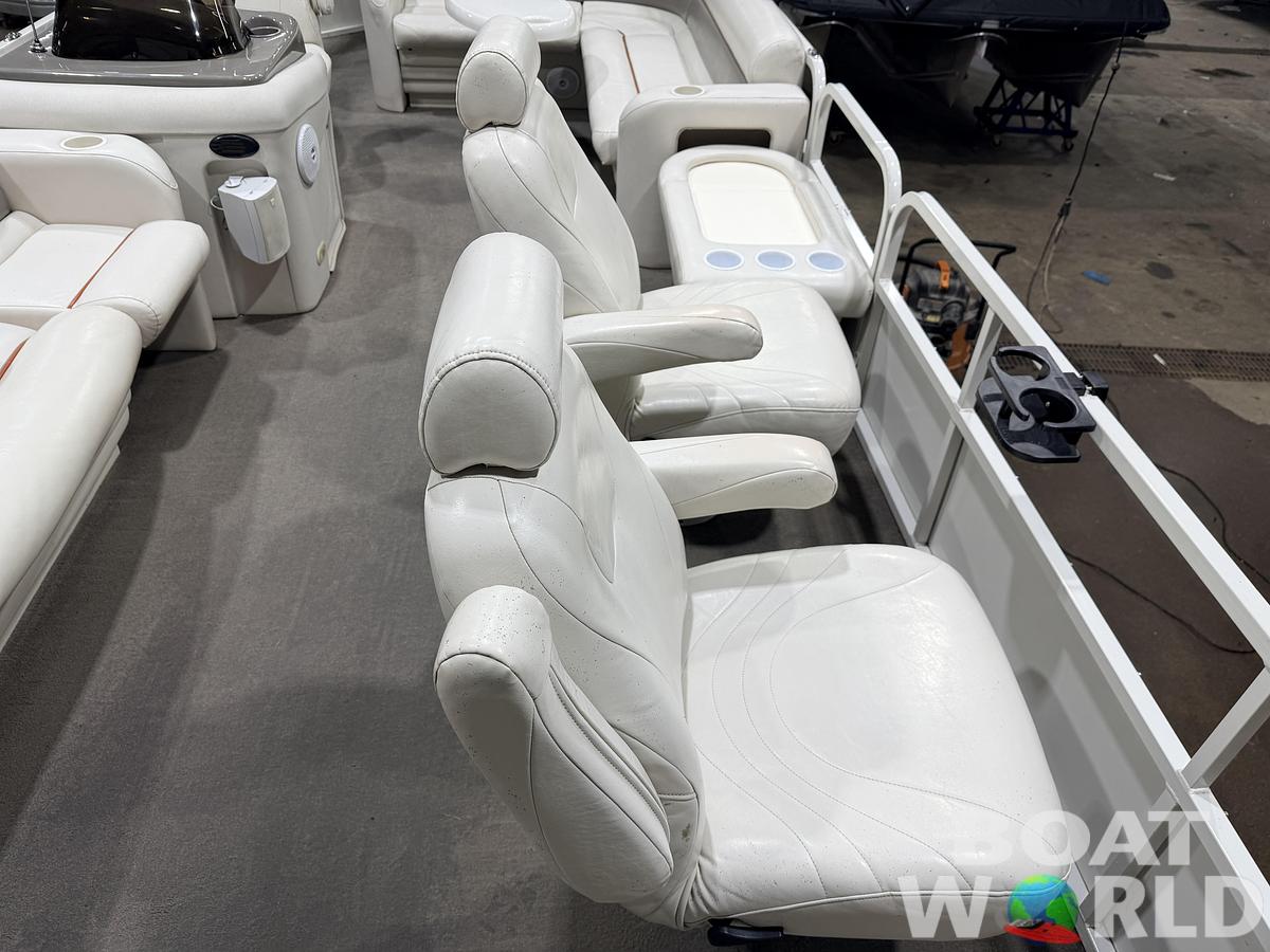 Used 2006 Crestliner 2485 Sport LX Pontoon