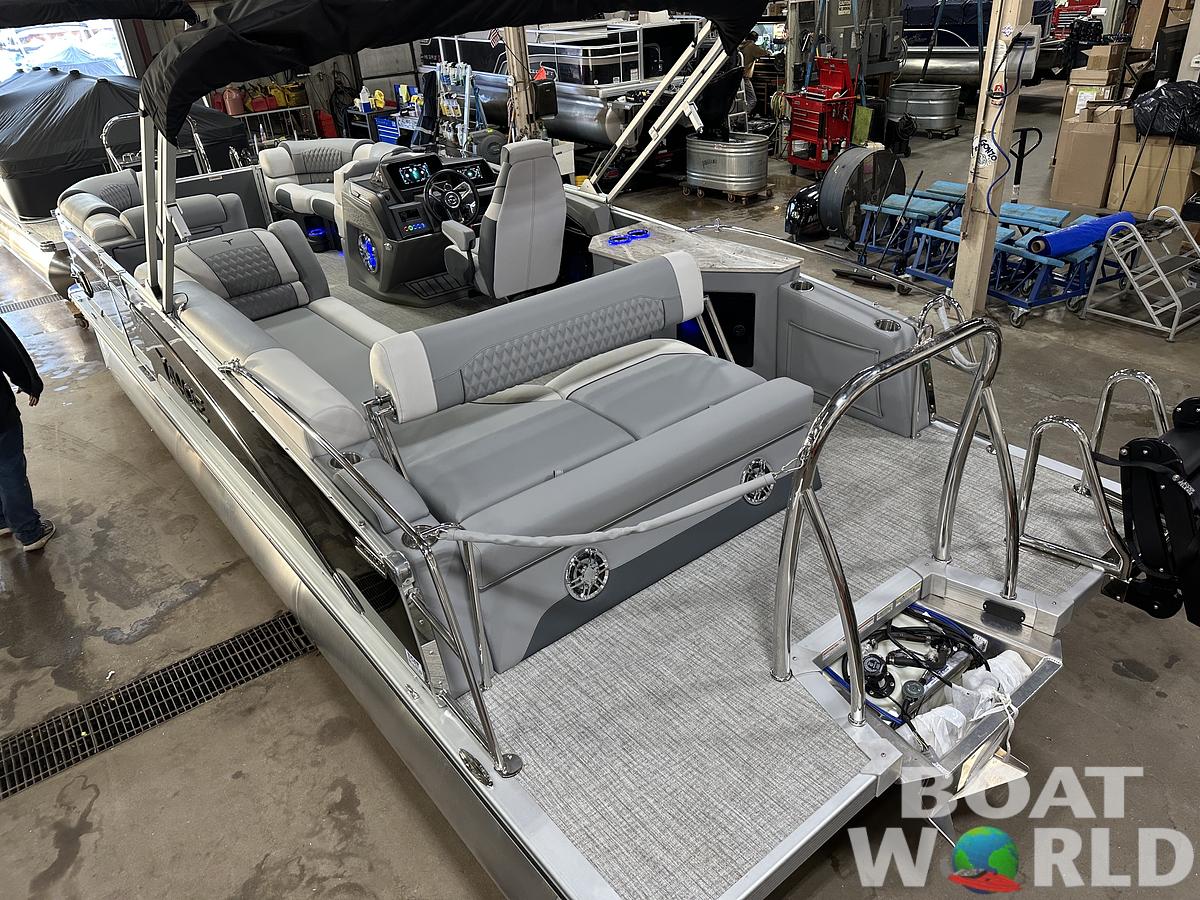 2025 Tahoe Pontoons Cascade 2385 Cruise Rear Bench (CRB) & Honda 4-Stroke EFI