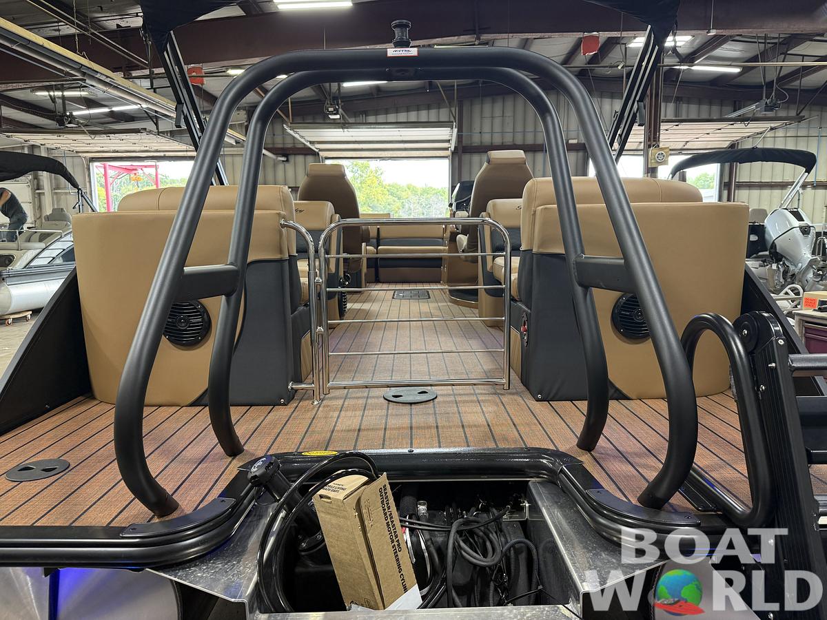 2026 Bentley Pontoons Elite 223 Admiral Quad Lounge Tritoon