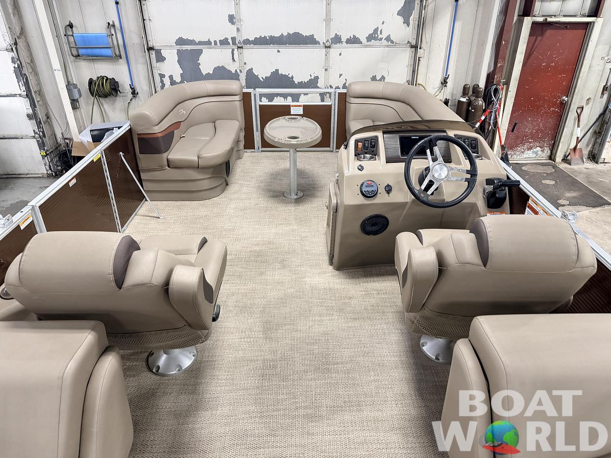 Used 2020 Bennington 22S Quad Lounge Pontoon
