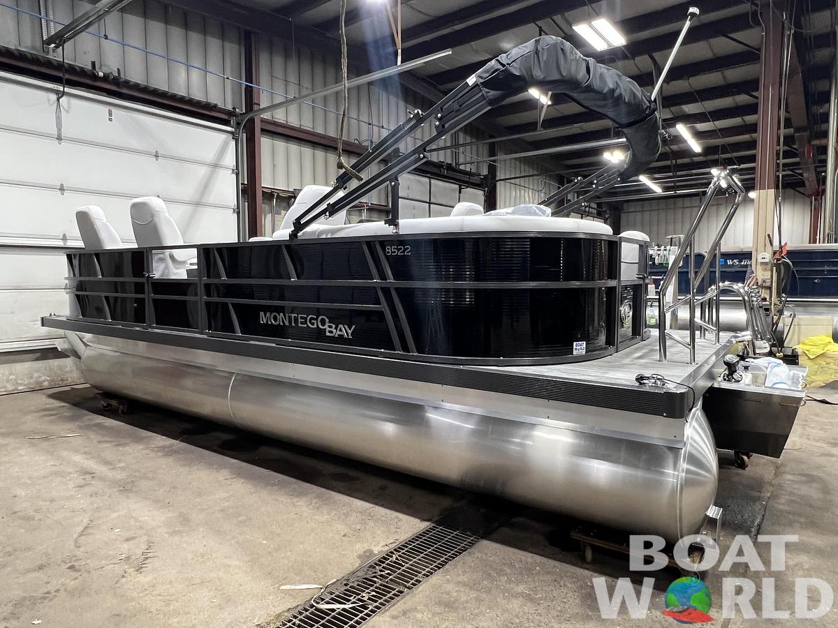 2026 Montego Bay 8522 BR DL Quad Lounger & Honda 4-Stroke $39995