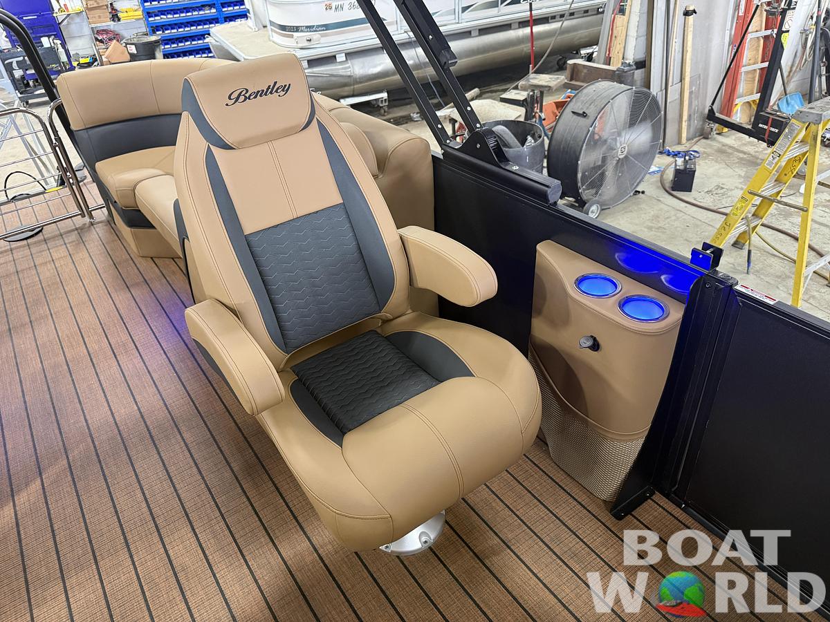 2027 Bentley 350HP Elite 253 Admiral Quad Lounge Tritoon $89995