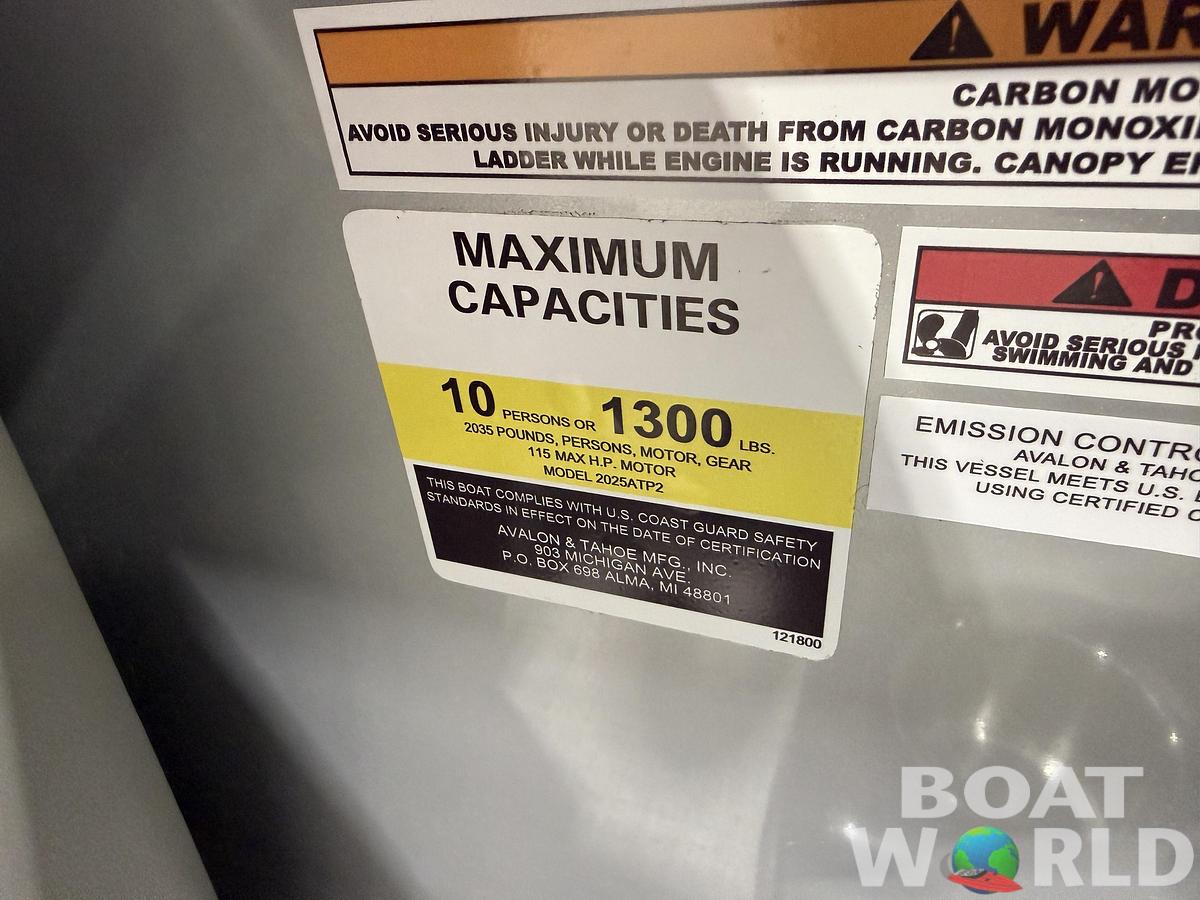 2026 Tahoe Pontoons Sport 2185 Swingback (VRB) 