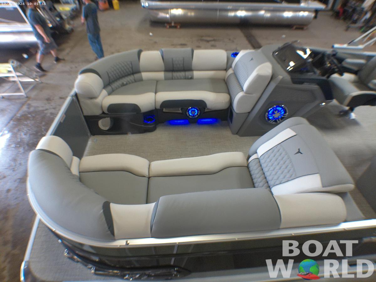 2025 Tahoe Pontoons Cascade 2385 Swingback (VRL) Tritoon & Honda 4-Stroke EFI