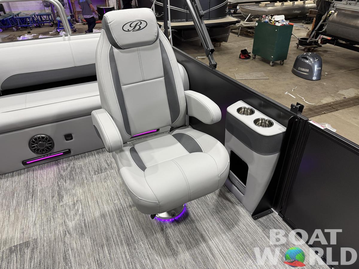 2027 Bentley Legacy 220 Swingback Pontoon $44995