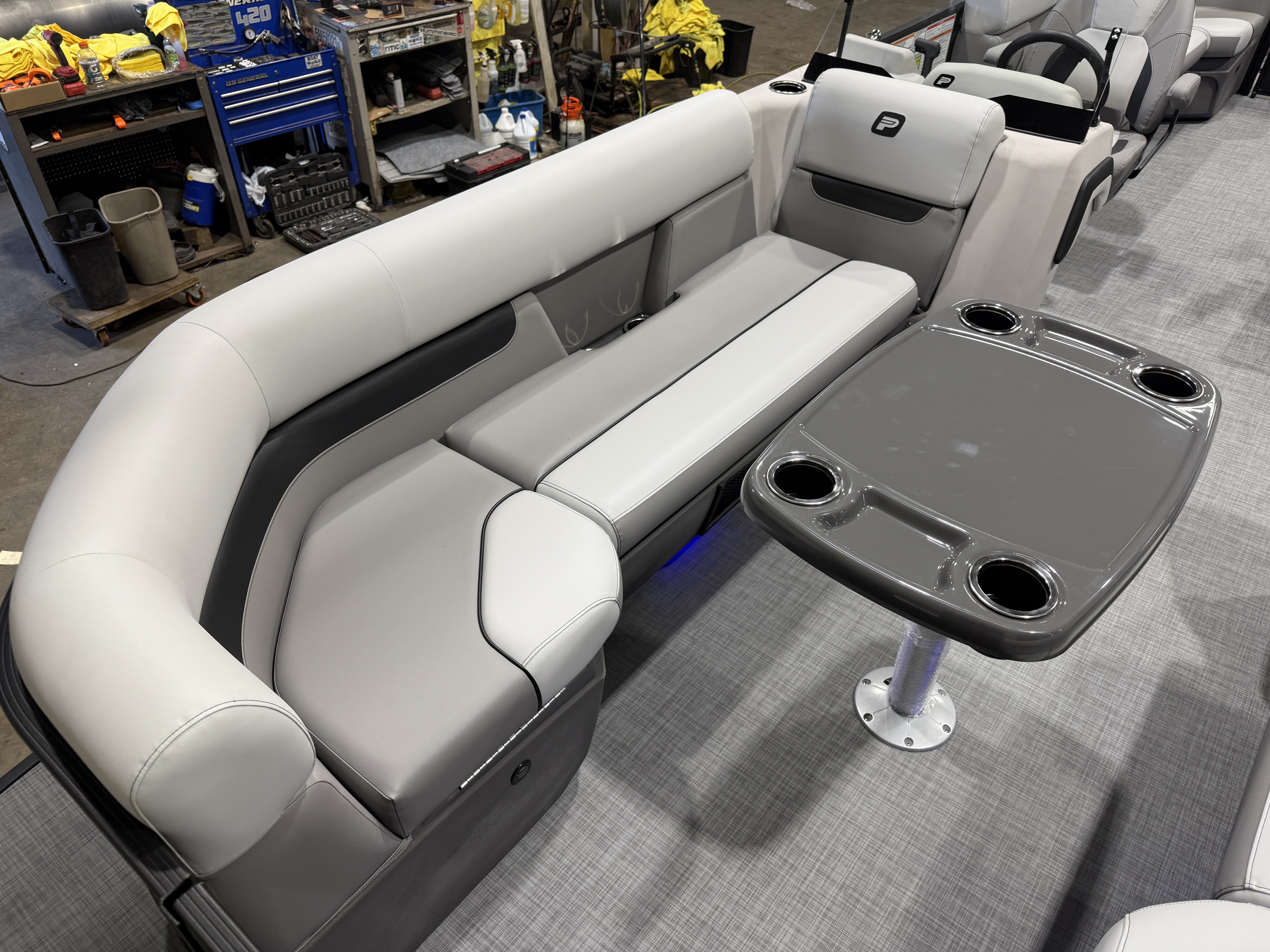 2027 Princecraft Vectra 21 Quad Lounge Pontoon $36995