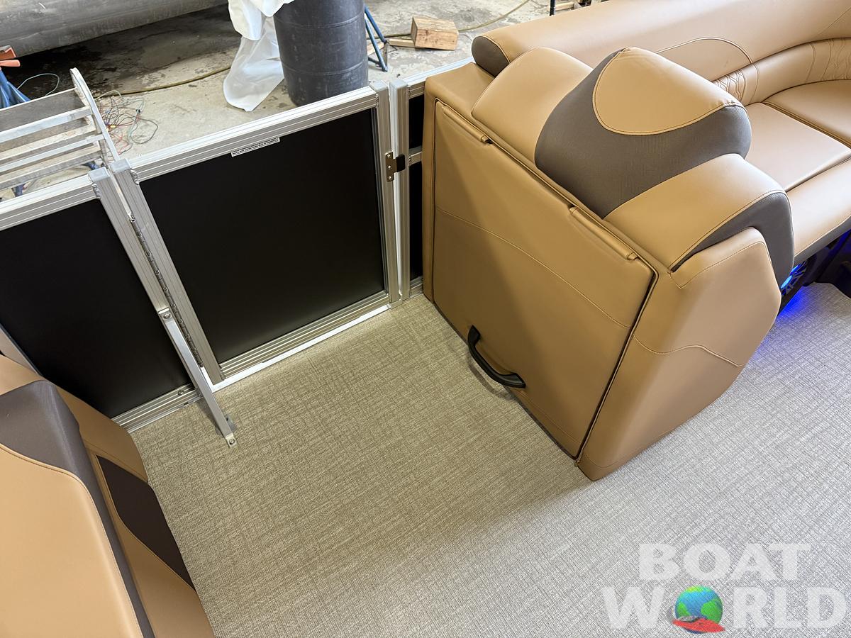 2025 Tahoe Pontoons LTZ 2385 Quad Lounge Shift Flip Tritoon & Honda 4-Stroke EFI