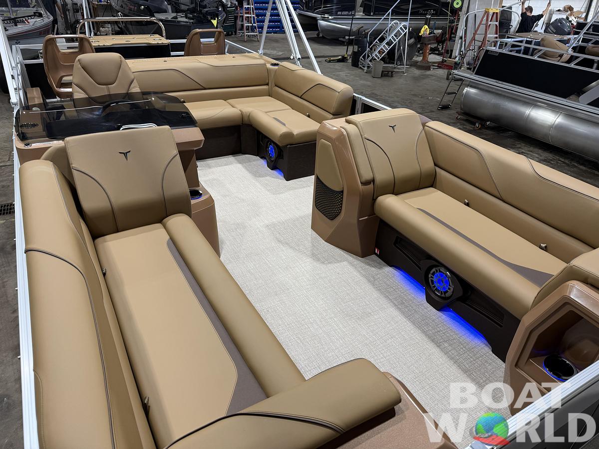 2027 Tahoe Sport 2385 Rear Fish Tritoon $53995