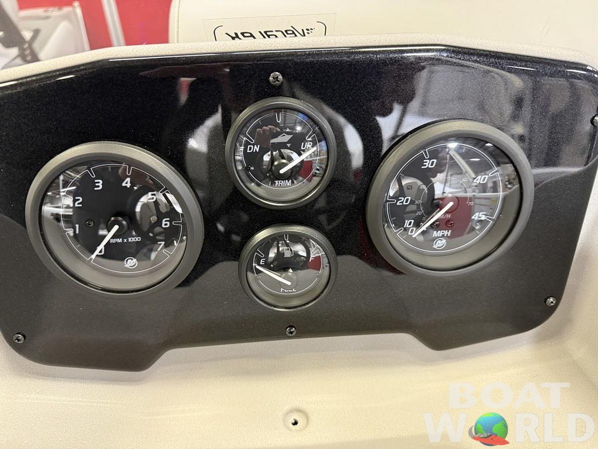 2025 Princecraft 21 Sportfisher 2-S Pontoon & Mercury 4-Stroke EFI