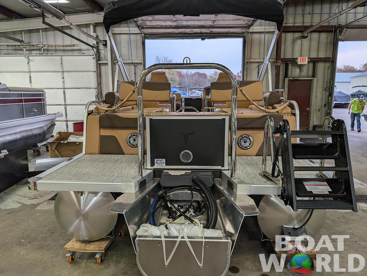 2025 Tahoe Pontoons LTZ 2385 Quad Lounge Shift Flip Tritoon & Honda 4-Stroke EFI