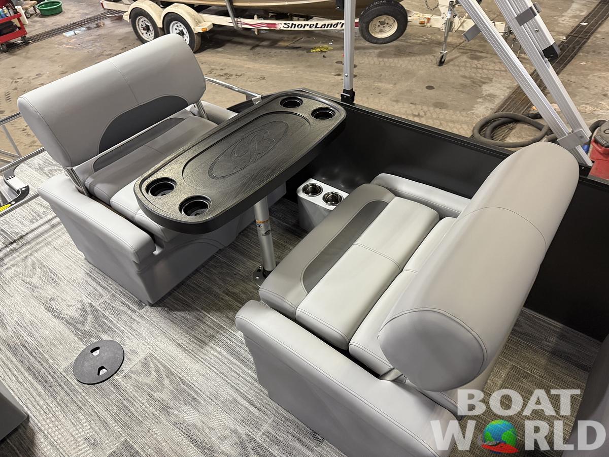 2026 Bentley Pontoons Legacy 220 QSB Swingback & 4-Stroke EFI