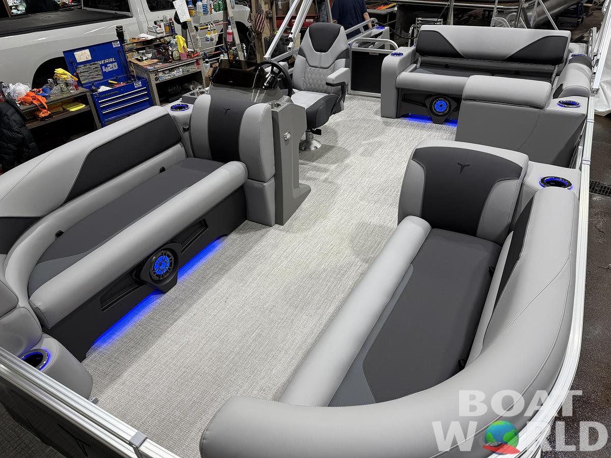 2026 Tahoe Pontoons Sport 2385 Swingback (VRB) Tritoon 