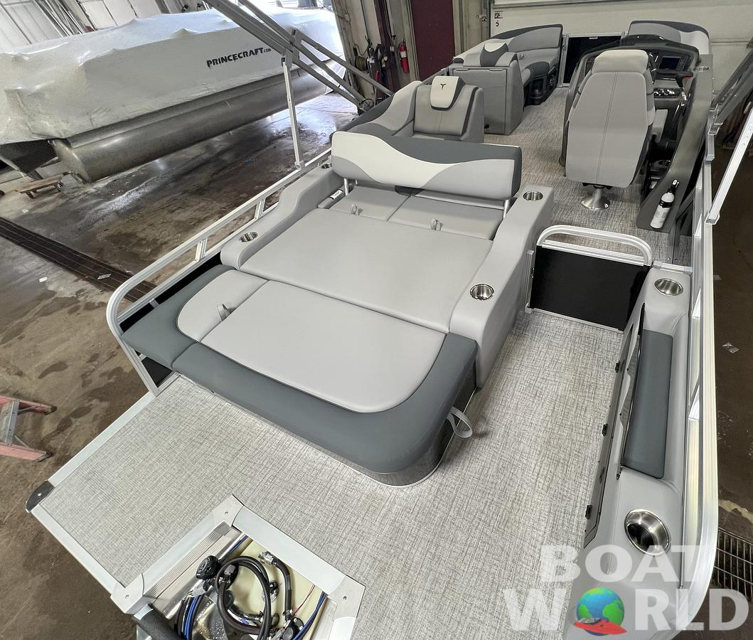 2025 Tahoe Pontoons LTZ 2385 Swingback (VRB) & Honda 4-Stroke EFI