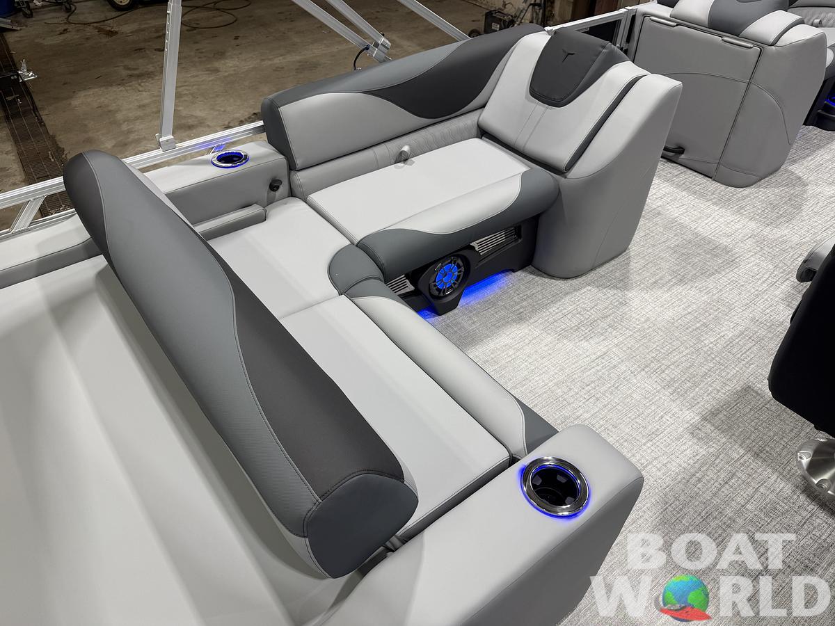 2026 Tahoe Pontoons LTZ 2385 Swingback (VRB) Tritoon 