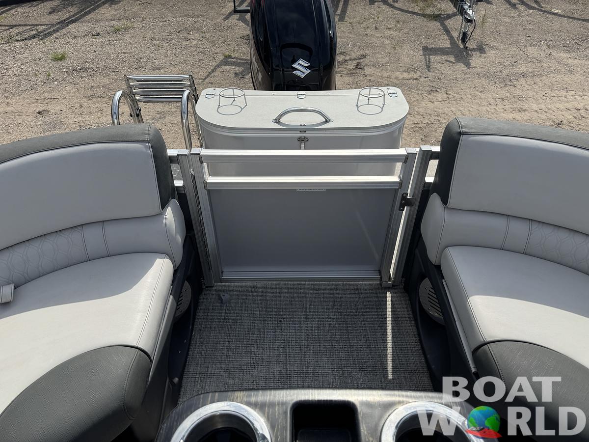 Used 2023 Avalon LSZ 2385 QL Tritoon Pontoon