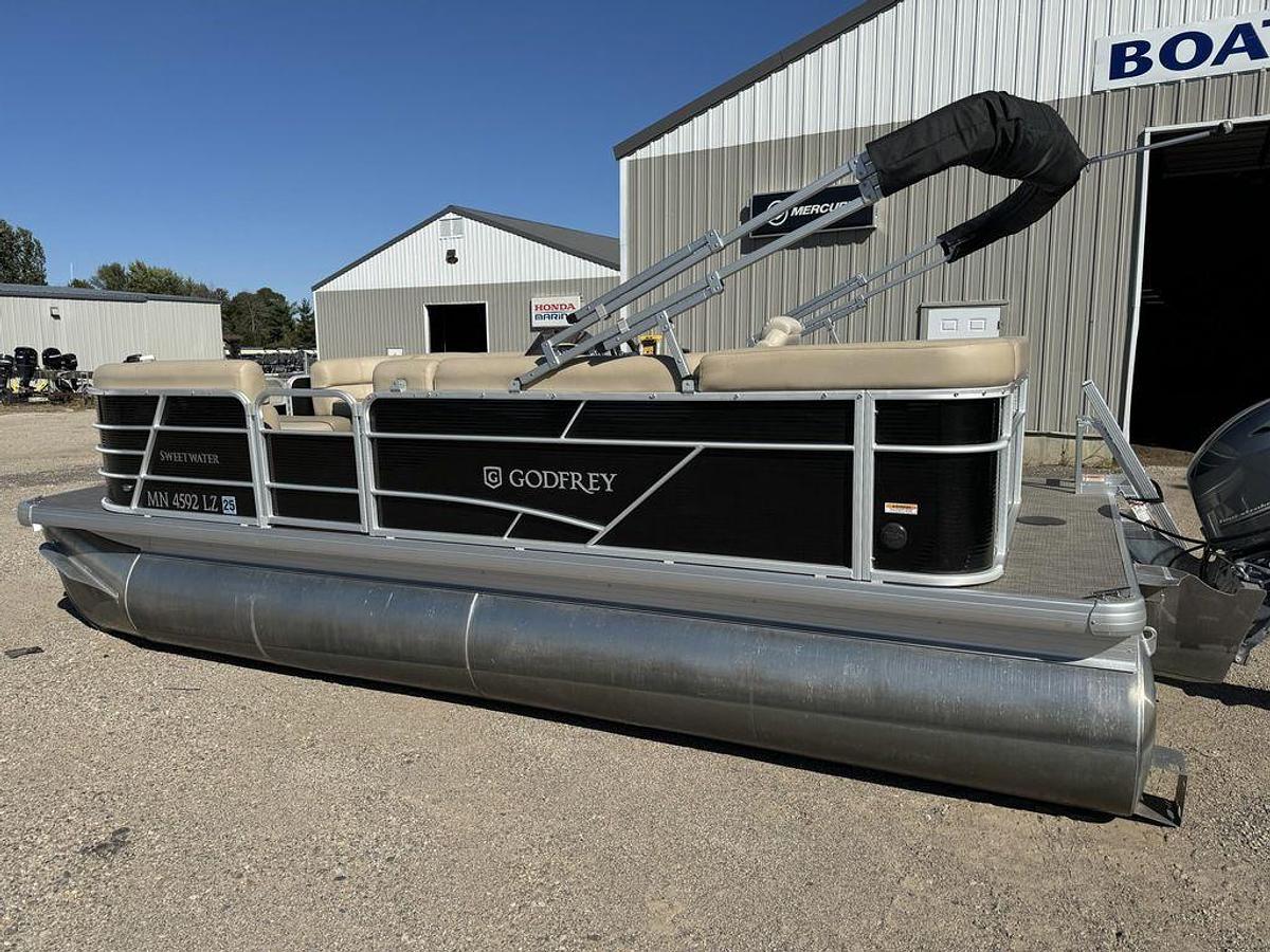 Used 2020 Sweetwater SW 2086 Cruise Pontoon with 70HP Yamaha 4-S EFI