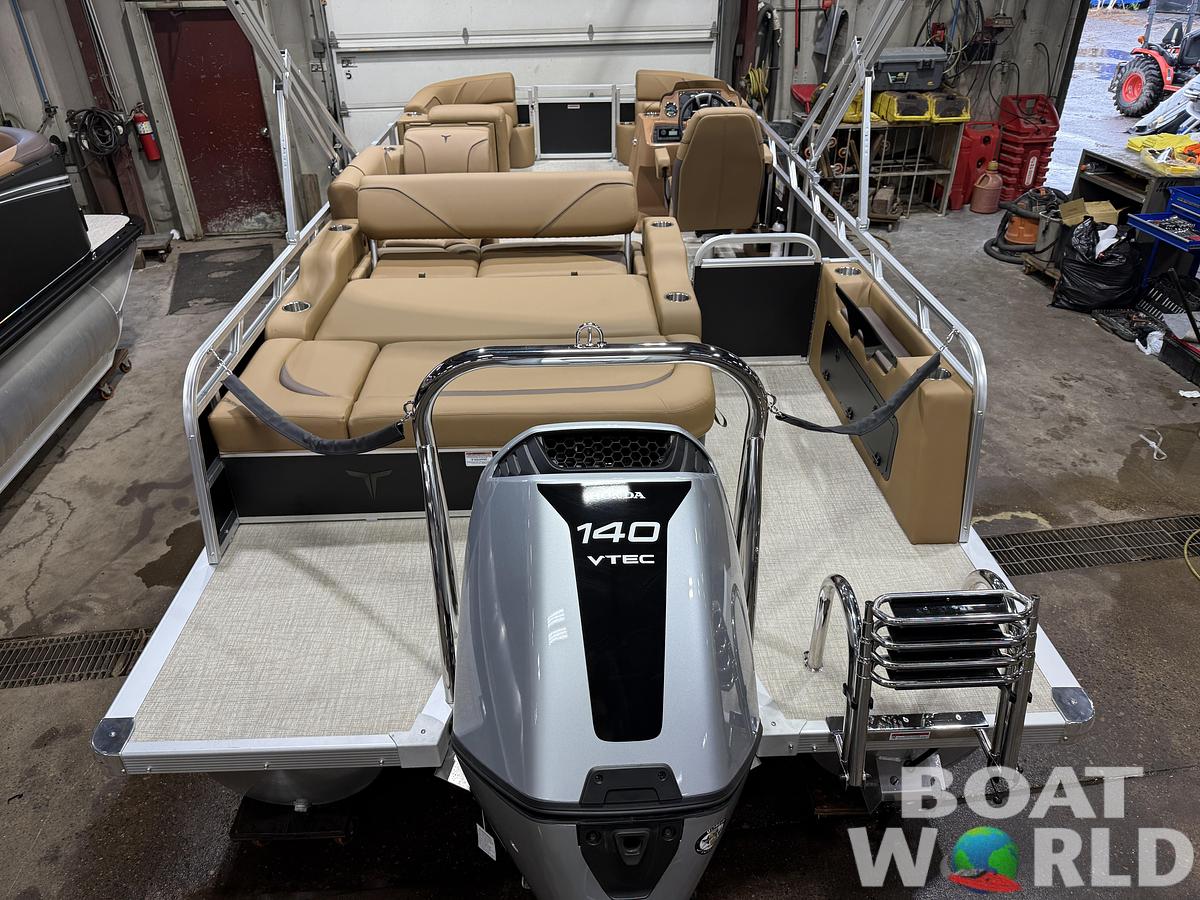 2027 Tahoe Sport VRB 2385 Swingback & 140HP $41995
