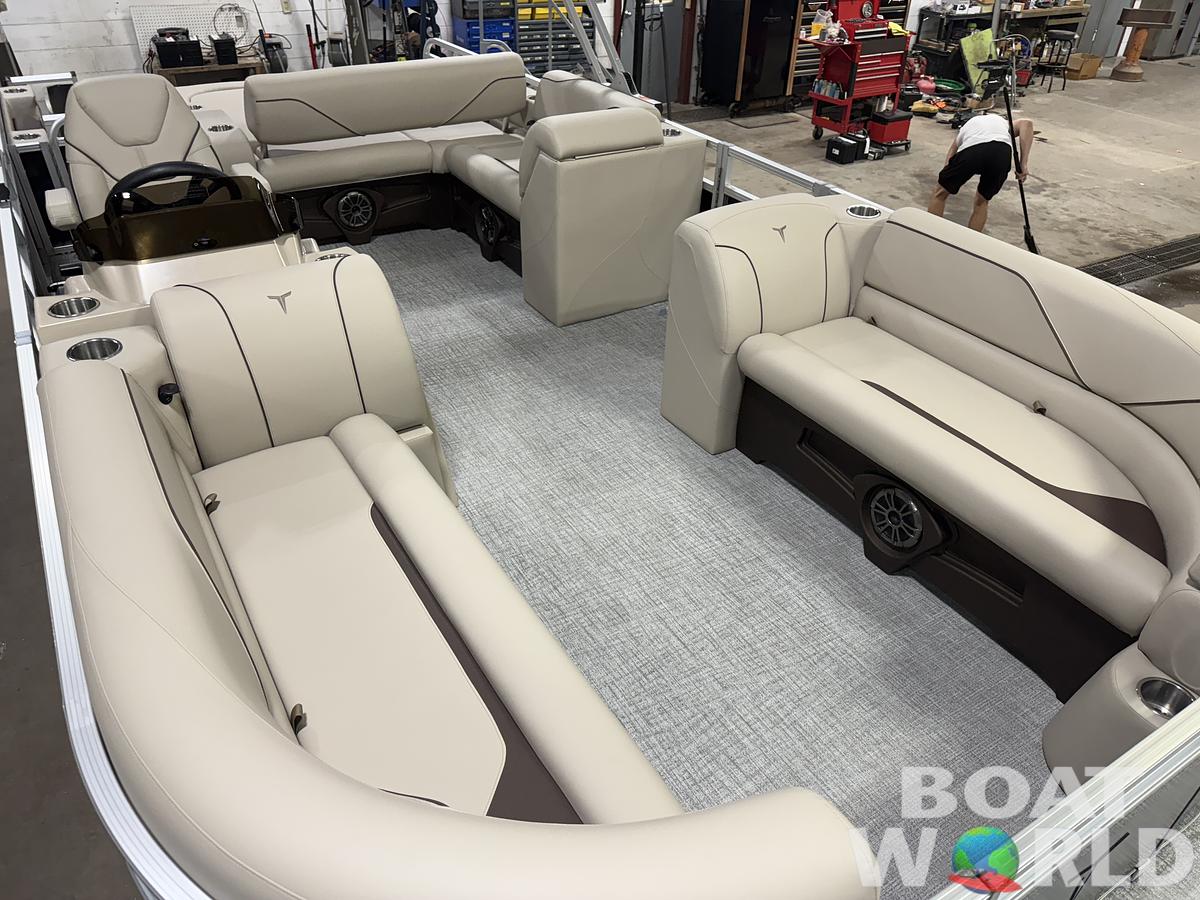 2026 Tahoe Pontoons Sport 2385 Swingback (VRB) & Honda 4-Stroke EFI