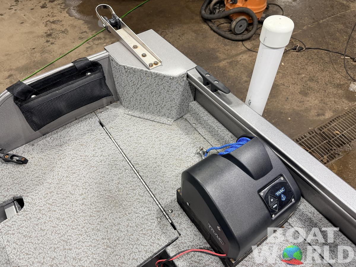 Used 2021 Crestliner 1650 Discovery Aluminum Fishing Boat - $13,995