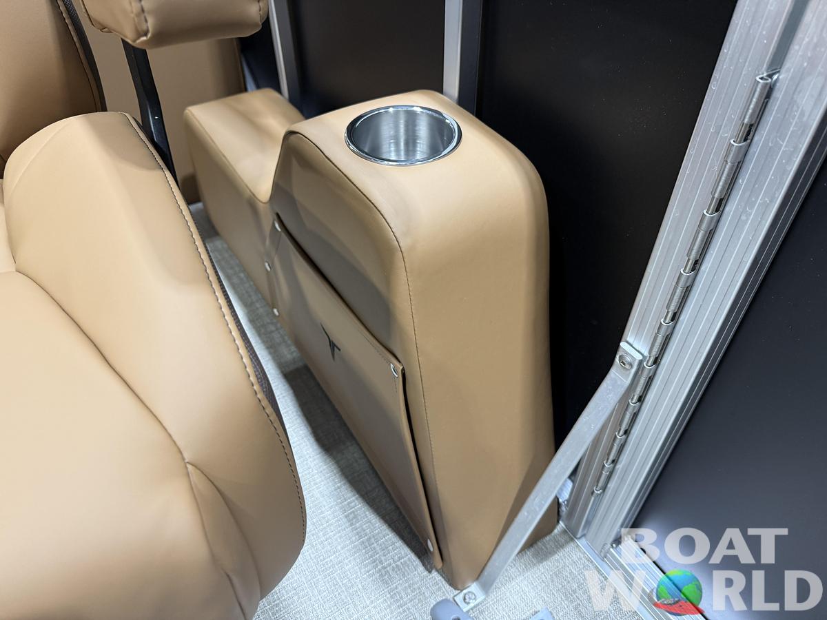 2026 Tahoe Pontoons LTZ 2385 Quad Lounge Shift SS