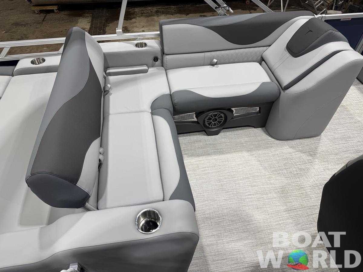 2026 Tahoe LTZ 2385 Swingback (VRB) Pontoon $38995