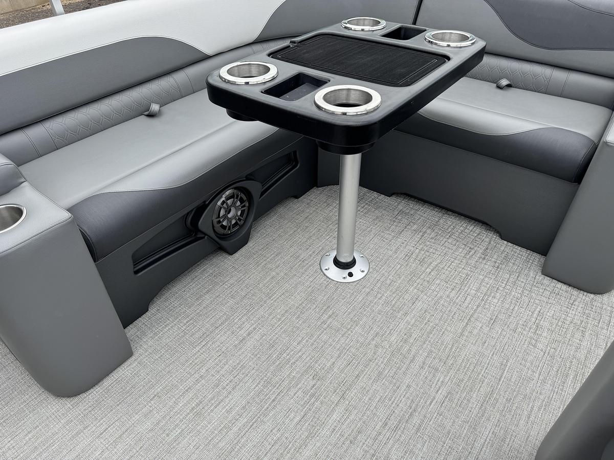 Used 2023 Tahoe Pontoons LTZ 2385 Elite Cruise & Honda 115HP 4-Stroke EFI