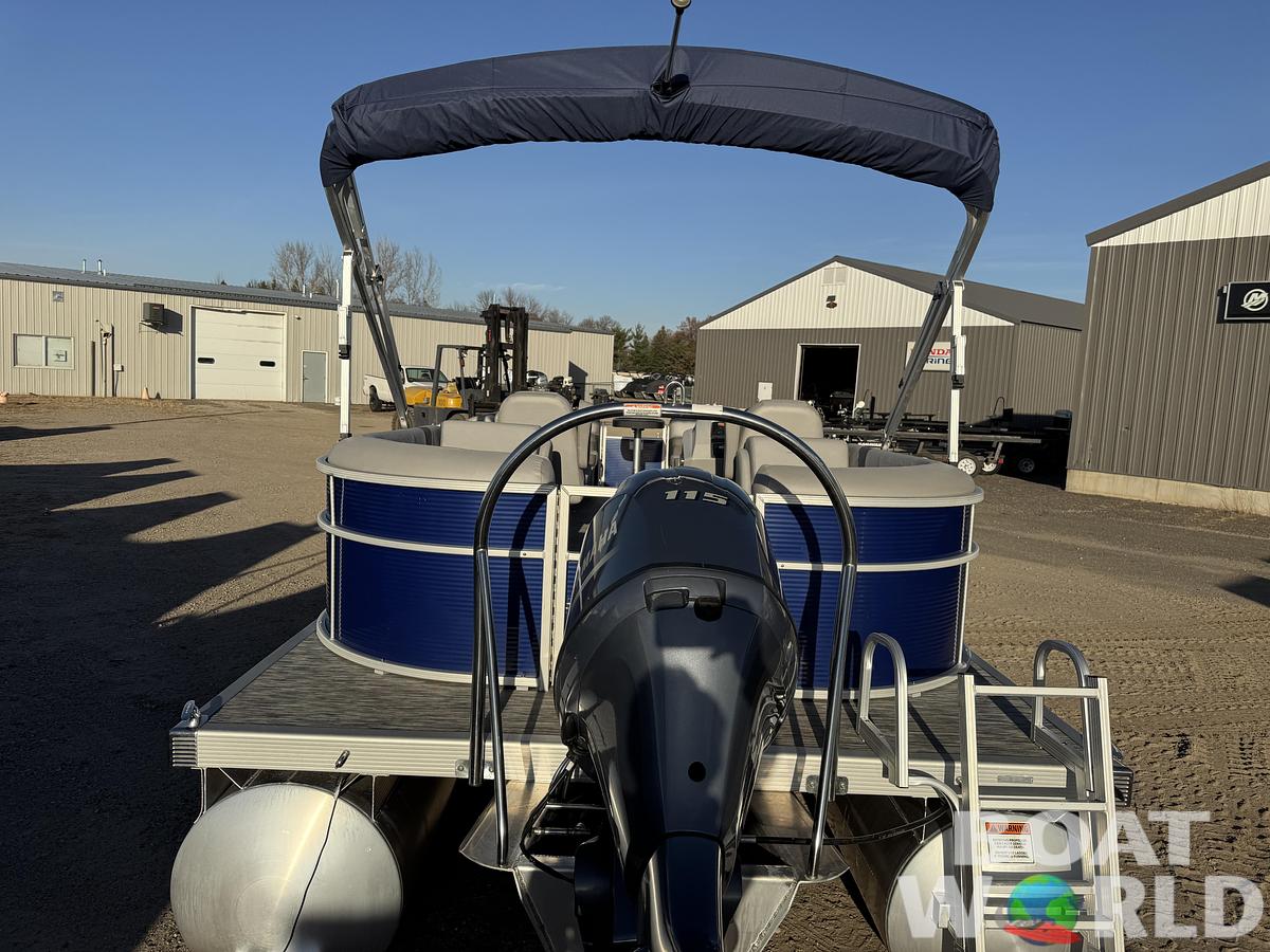 Used 2021 Bennington 22 SX Pontoon
