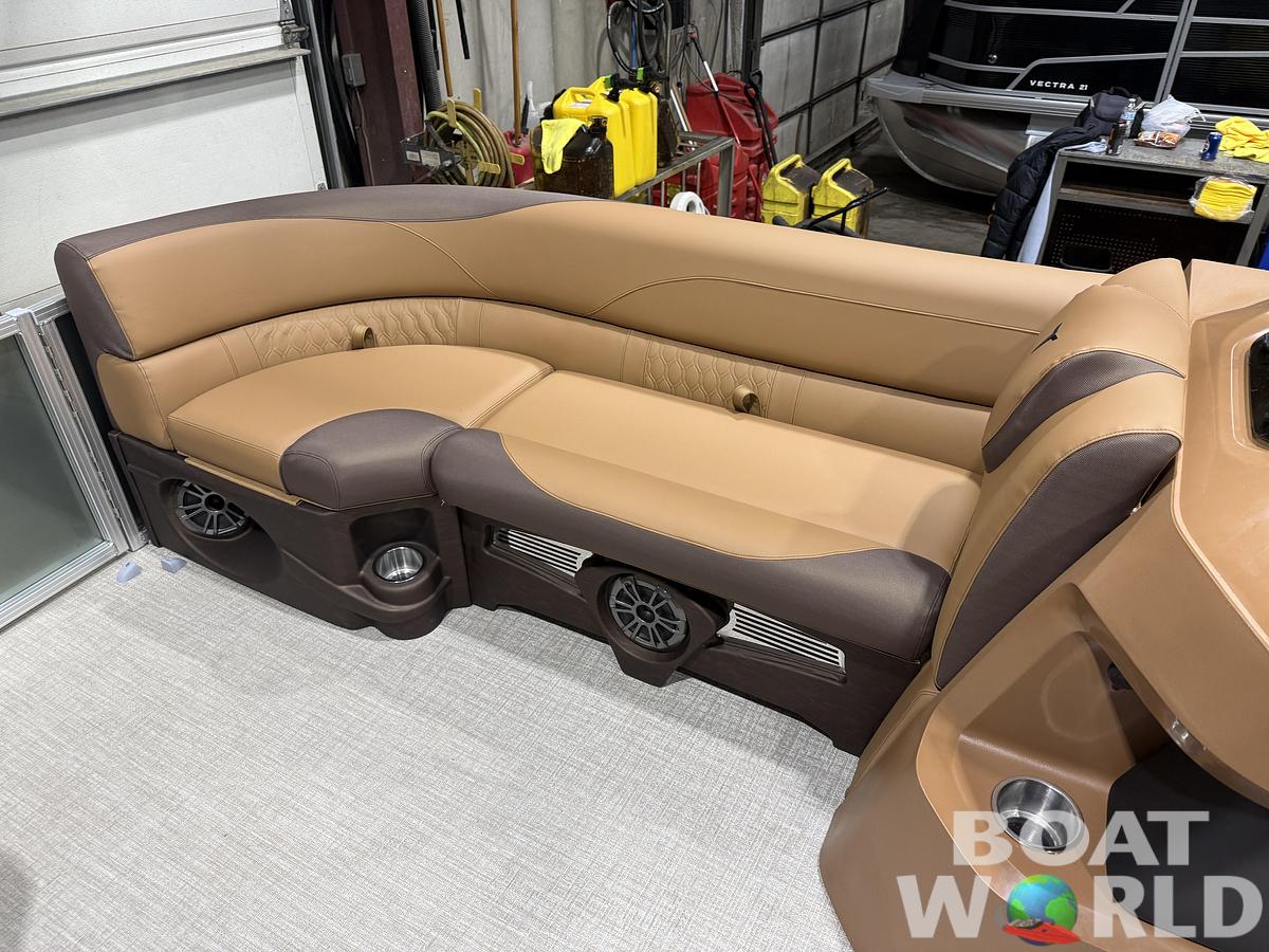 2026 Tahoe Pontoons LTZ 2385 Elite Cruise