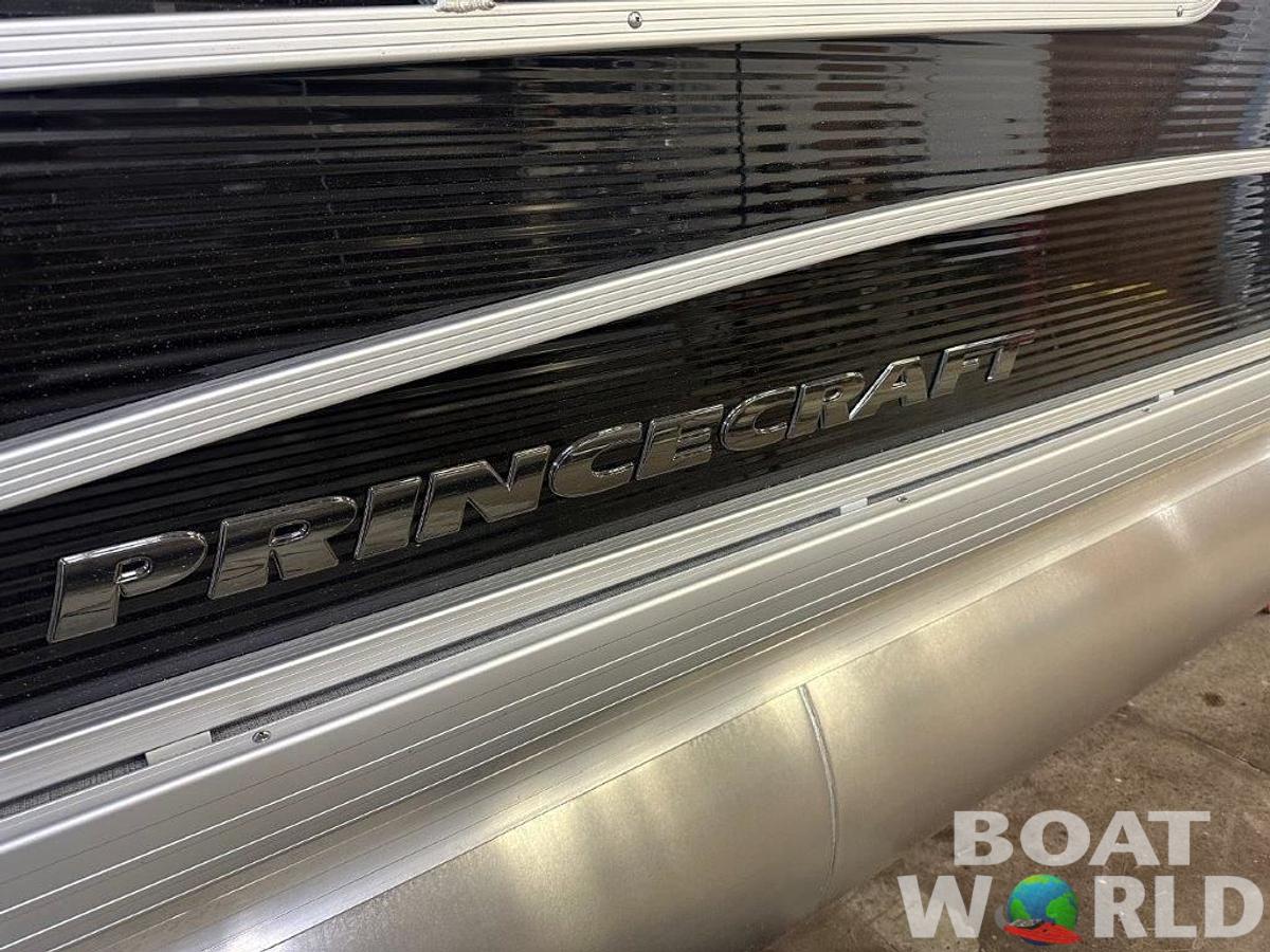 2025 Princecraft Vectra 21 RL Swingback SS Pontoon & Mercury 4-Stroke EFI