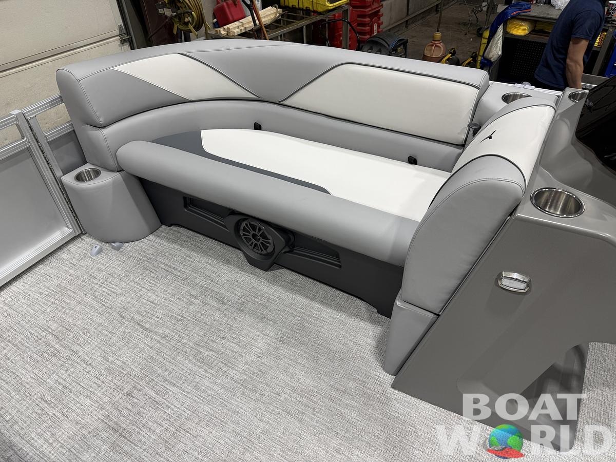 2026 Tahoe Pontoons Sport 2185 Swingback (VRB) 