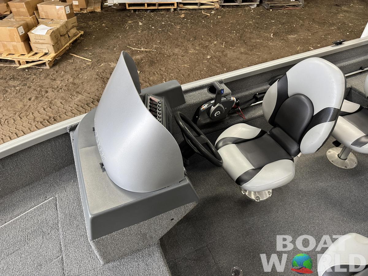 Used 2013 Alumacraft Competitor 165 CS