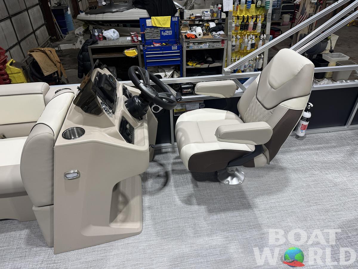 2026 Tahoe Pontoons Sport 2185 Rear Fish