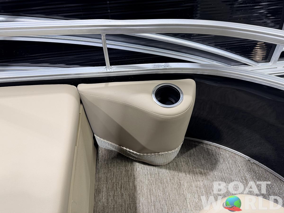 Used 2022 Starcraft LX 20 Fish & Cruise Pontoon