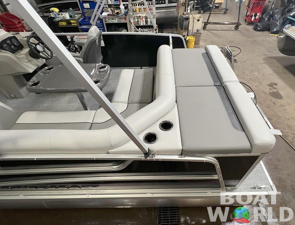 2025 Princecraft 21 Sportfisher 2-S Pontoon & Mercury 4-Stroke EFI