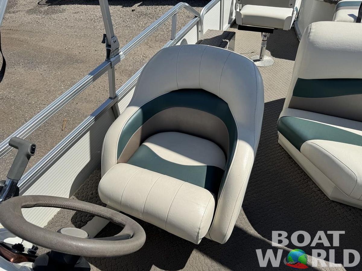 Used 2005 Lowe SunCruiser Trinidad 204