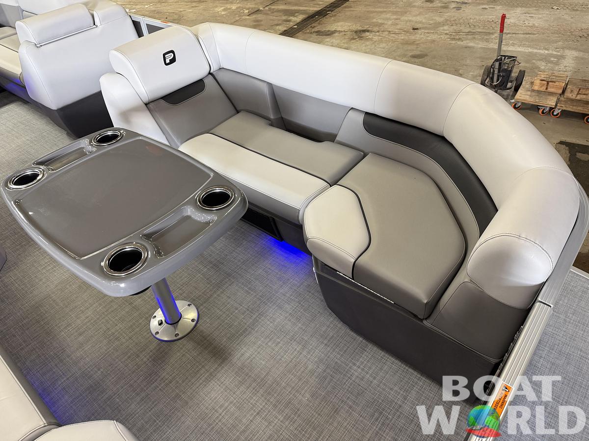2026 Princecraft Vectra 23 RL Swingback Lounge Pontoon