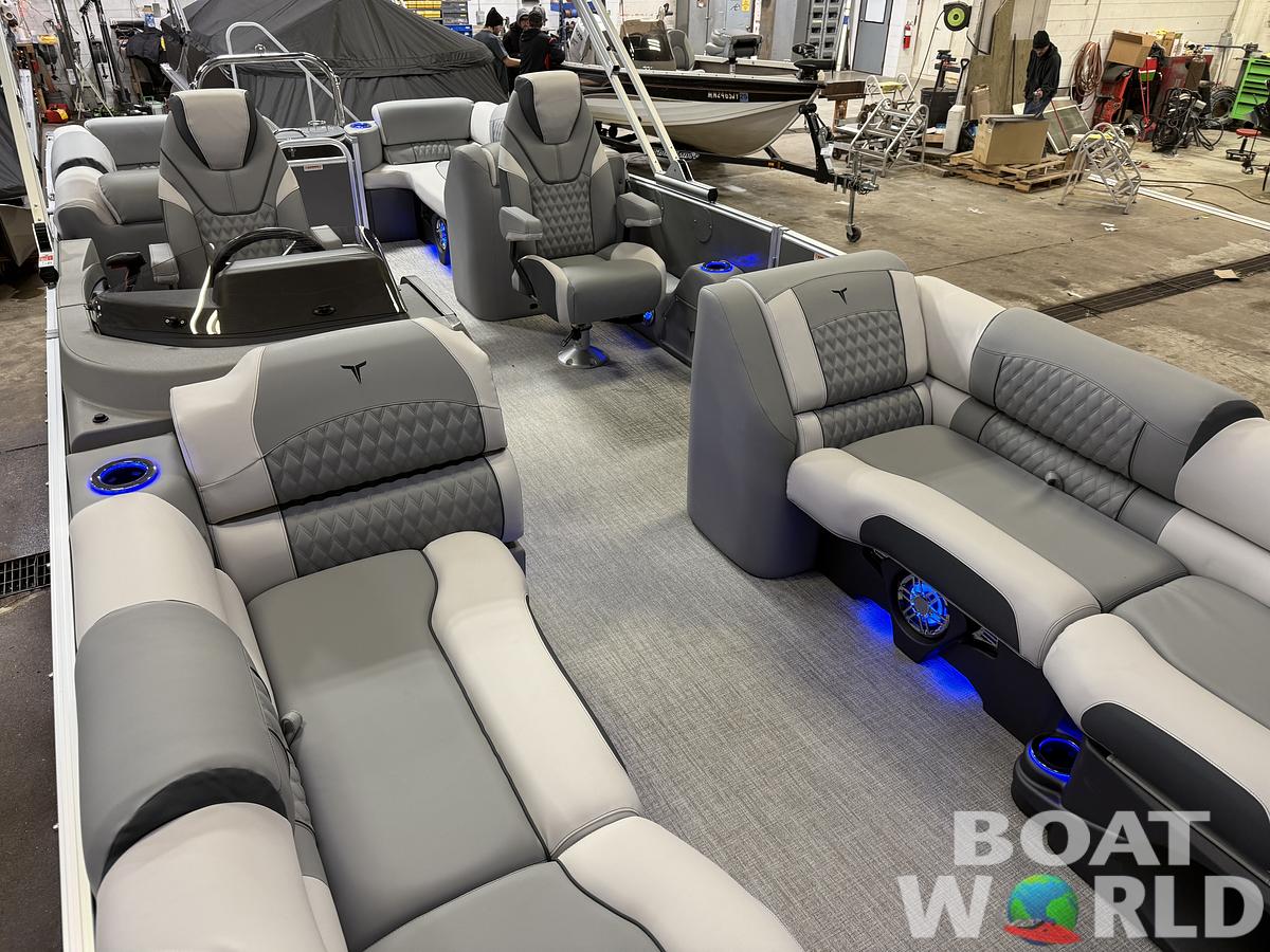 2025 Tahoe Pontoons Cascade 2385 Quad Lounge Tritoon & Honda 4-Stroke EFI