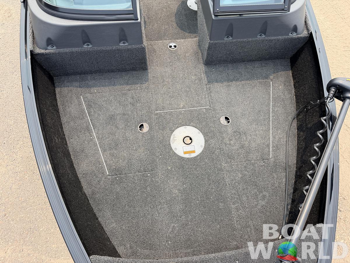 Used 2017 Alumacraft Competitor 165 Sport & 90HP Suzuki 4Stroke -$24,995