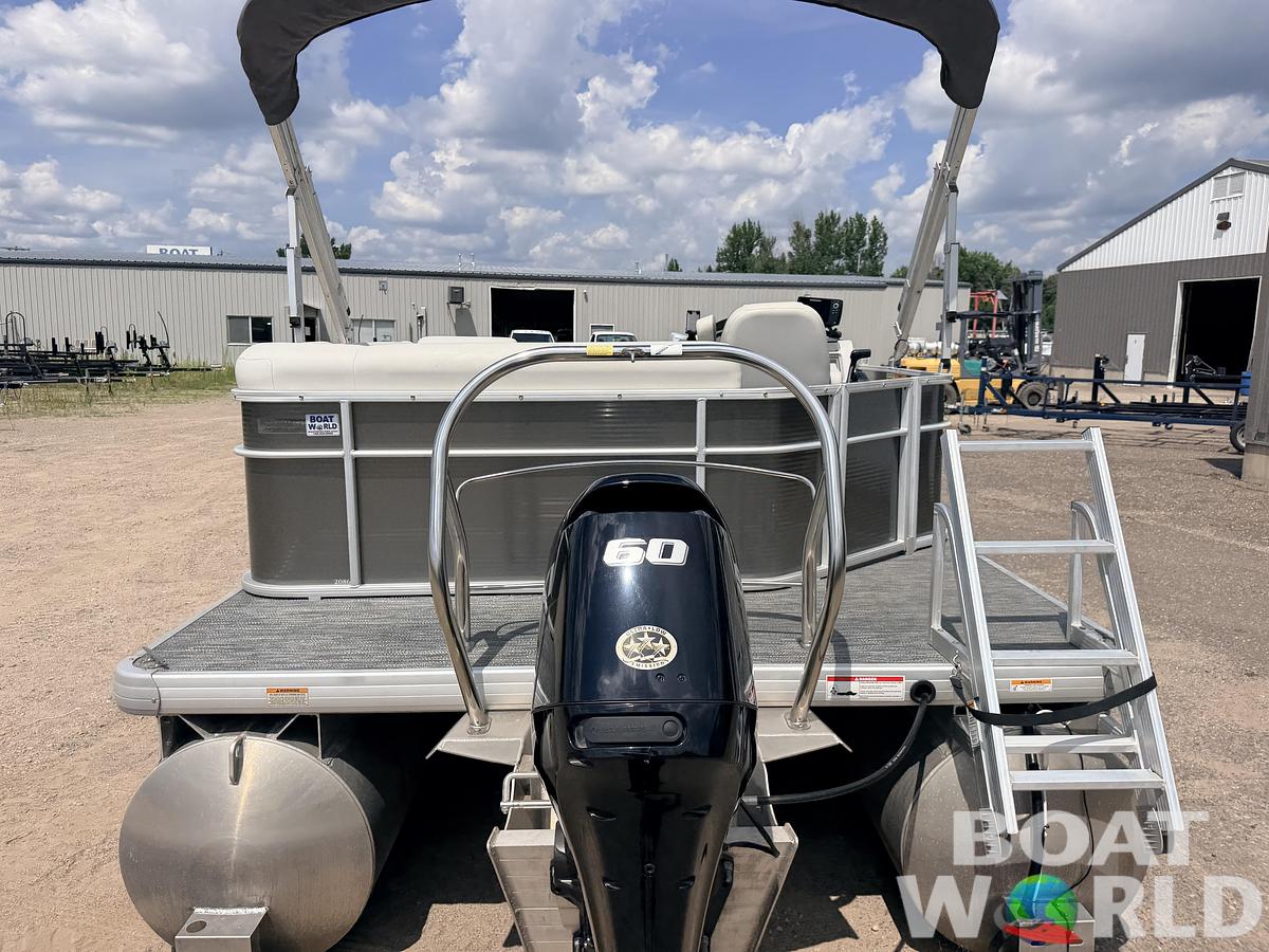 Used 2023 Sweetwater 2086 Cruise & 60HP Suzuki 4Stroke -$25,995