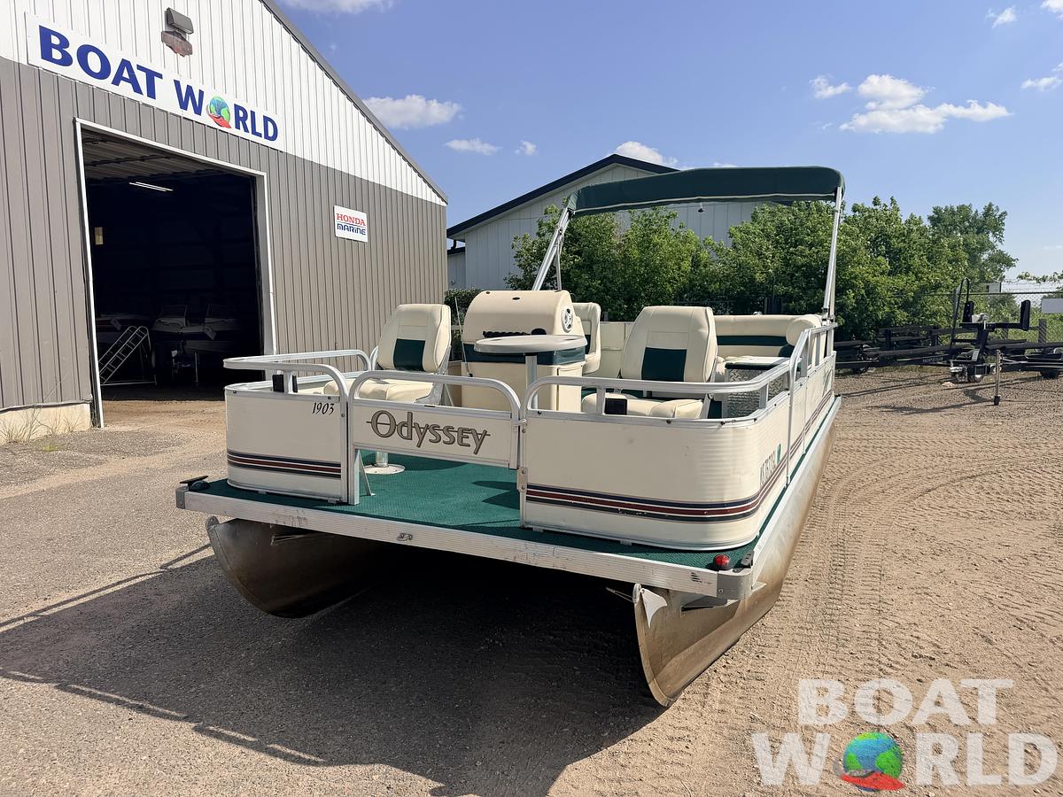 Used 2003 Odyssey 1903 Fish & Cruise & 40HP Johnson 4Stroke -$10,995