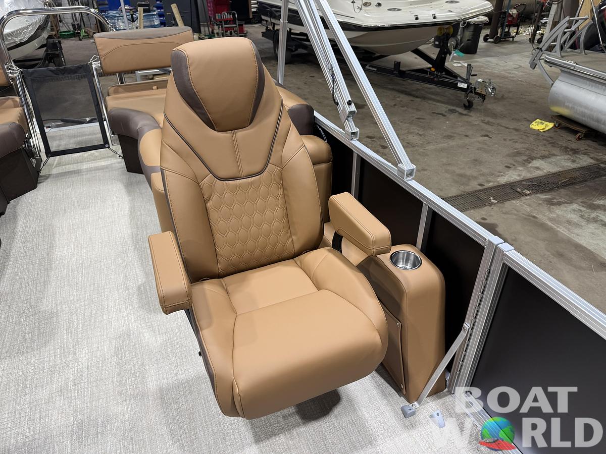 2026 Tahoe Pontoons LTZ 2385 Quad Lounge Shift SS