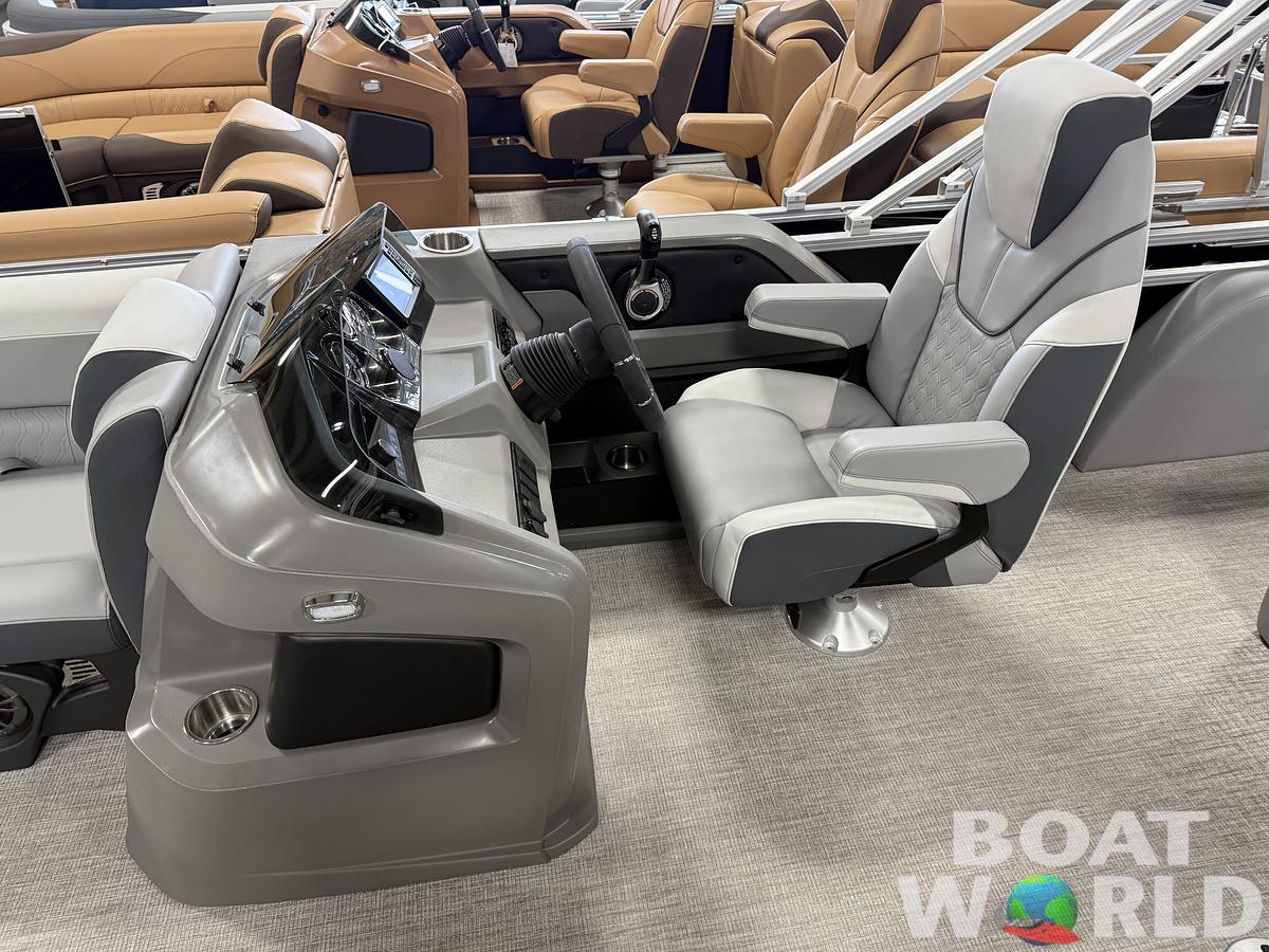 2025 Tahoe Pontoons LTZ 2385 Swingback (VRL) & Honda 4-Stroke EFI