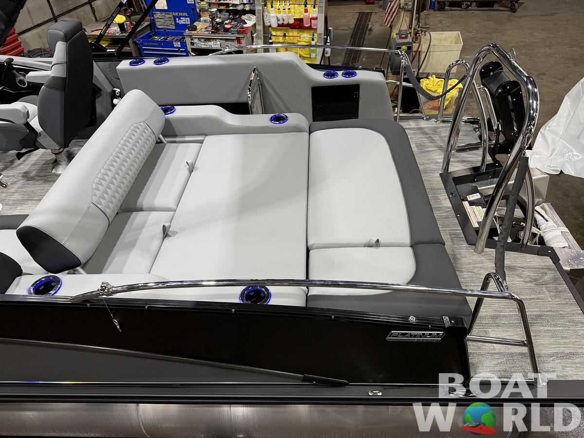 2026 Tahoe Pontoons Cascade 2385 Swingback (VRB) Tritoon