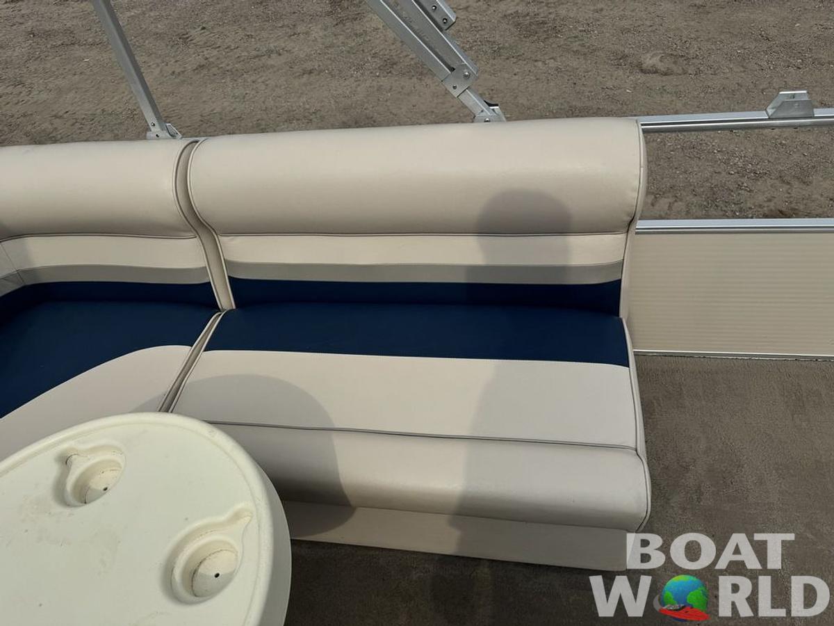 Used 2010 Weeres Cadet Fish 18' & Mercury 4-Stroke