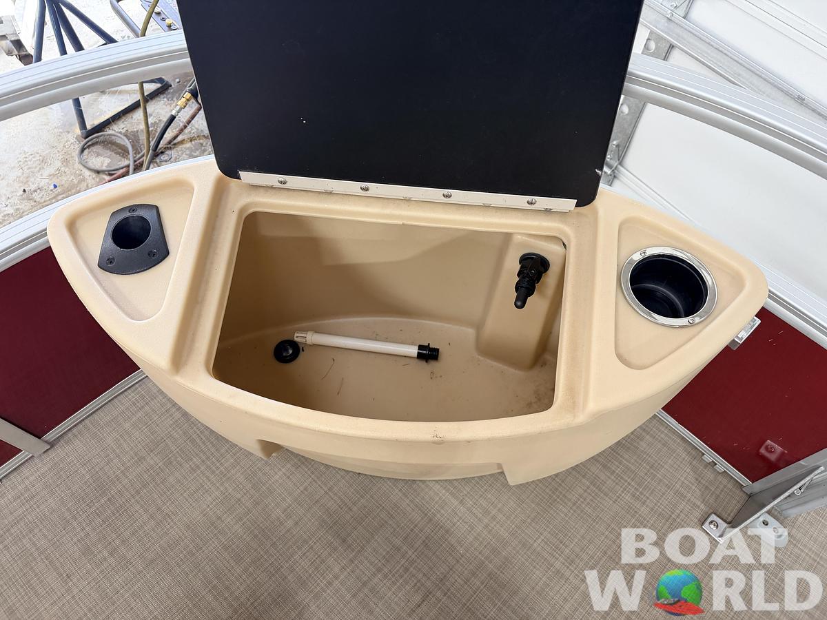 Used 2019 Sun Tracker  Fishin Barge 22 DLX XP3 Tritoon & 150HP Mercury 4Stroke - $39,995