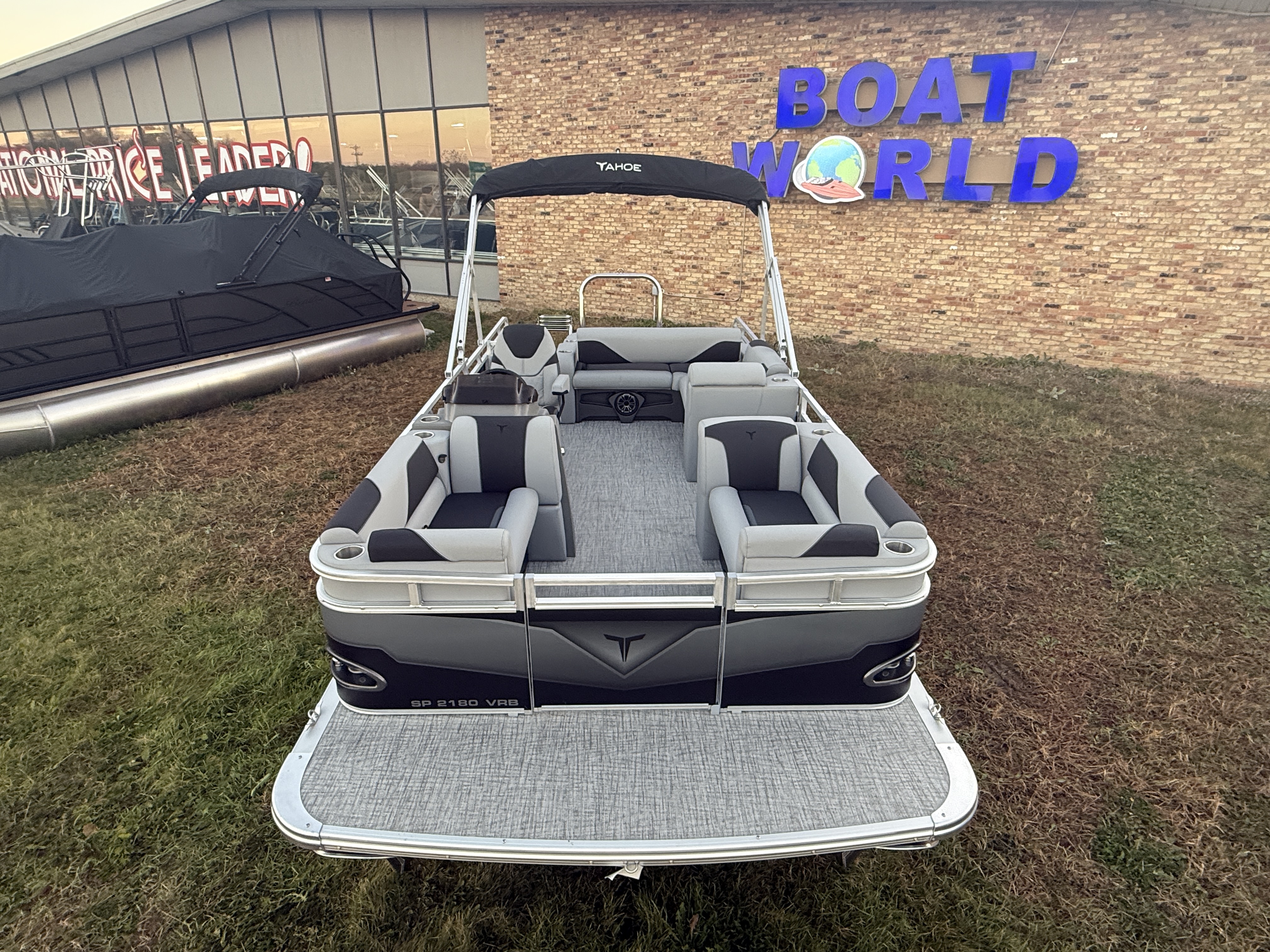 2026 Tahoe Pontoons Sport 2180 Swingback (VRB) 